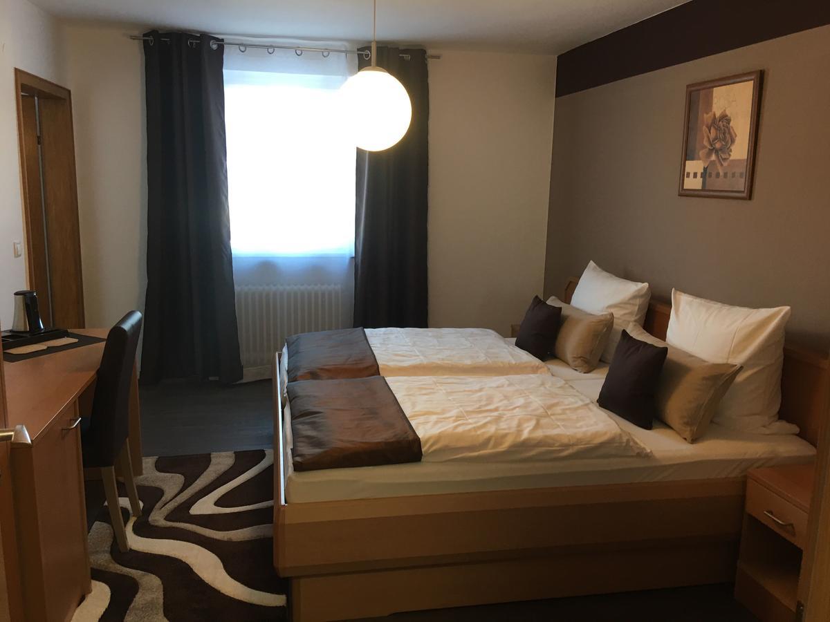 Hotel Am Bruennchen Oberbaar 外观 照片